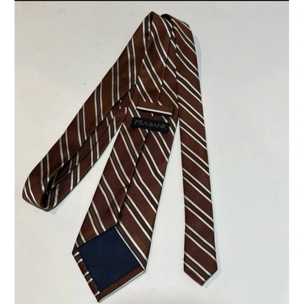 Jos A Bank‎ Men's 100% Silk REPP Necktie